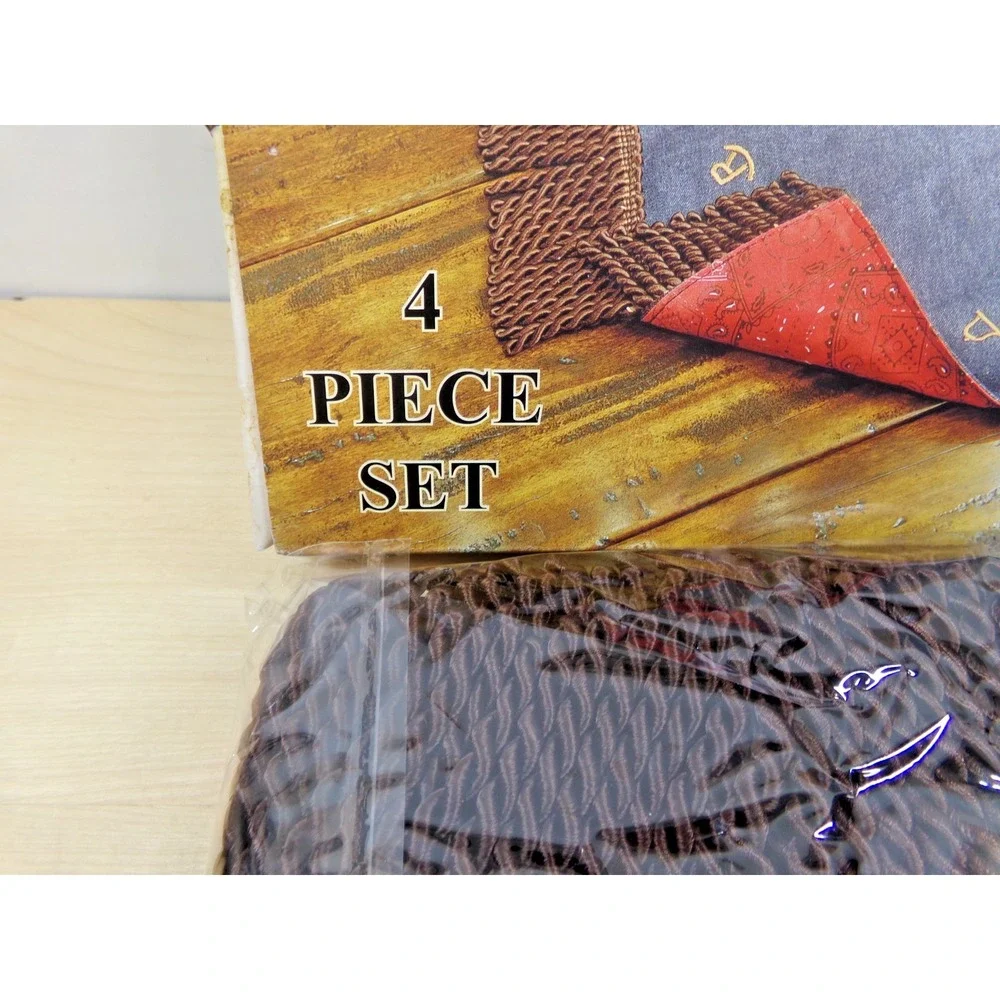 Western Moments Rustic Ranch 4 Reversible Placemats & 4 Pc Napkin Set‎ NEW